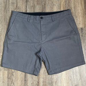 Bonobos gray chino 7-inch shorts, size 34